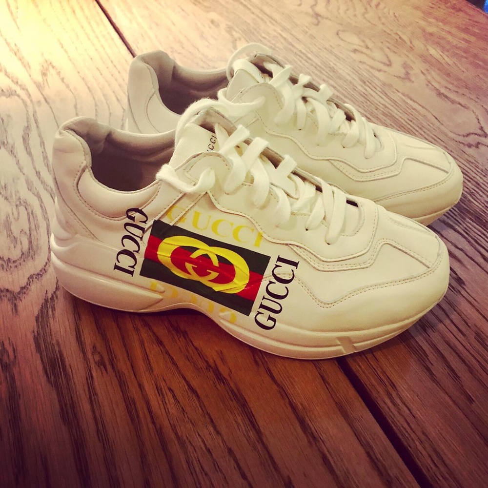 Gucci sneakers faux real!